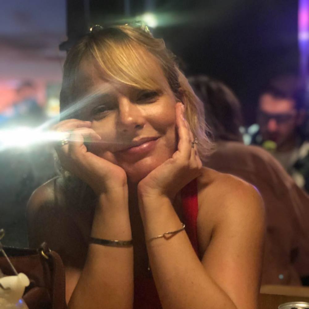 Meet your Posher, Eva